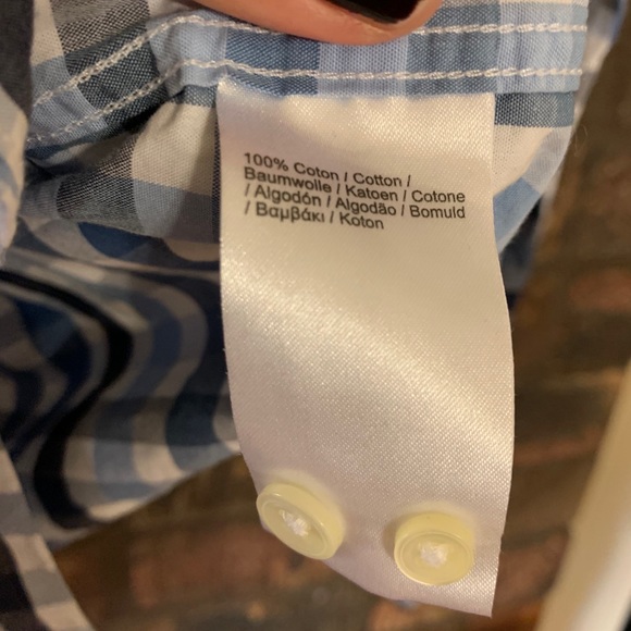 Lacoste dress shirt 38 (15 US) - Picture 4 of 4